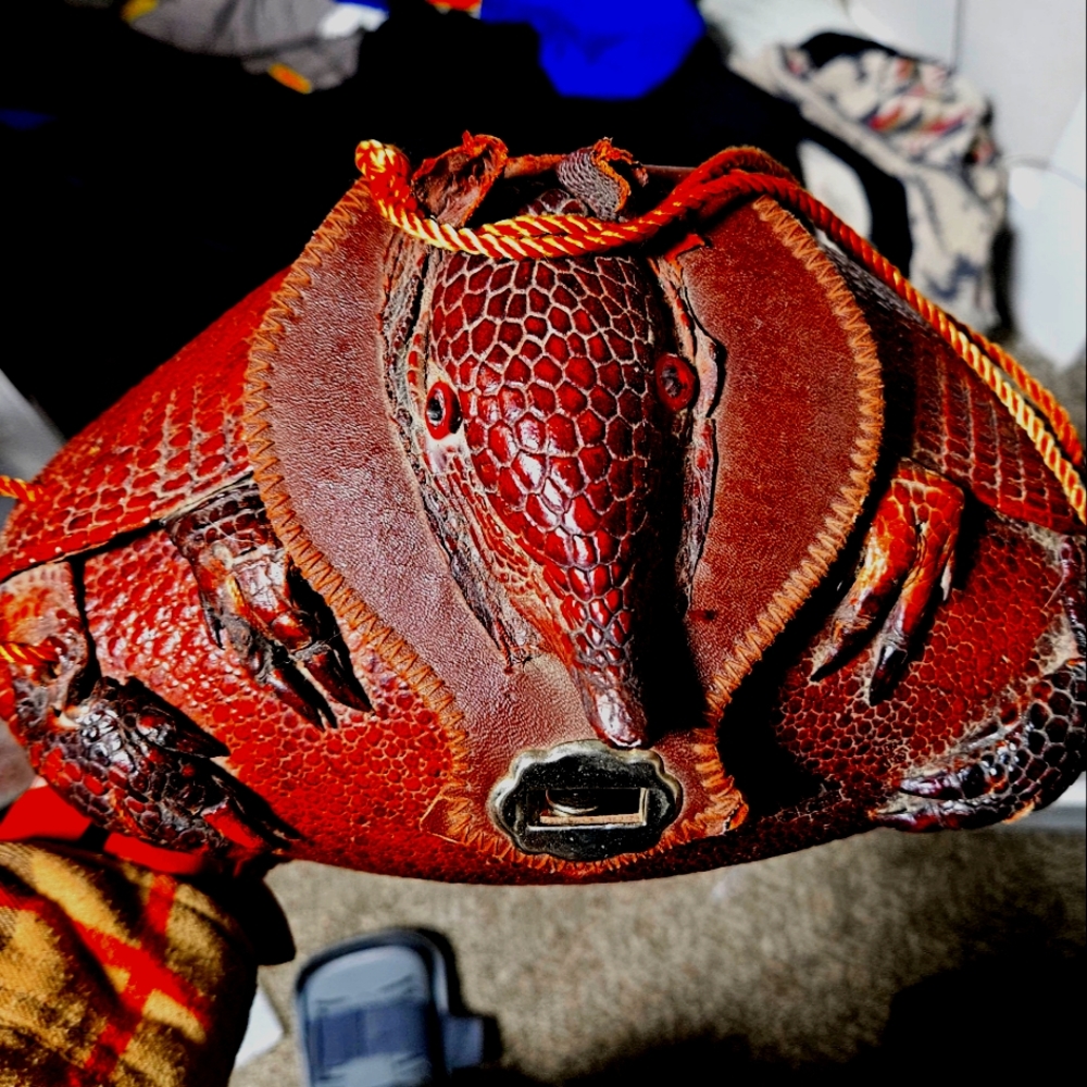 1940's real Armadillo purse.